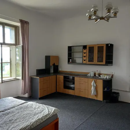 Zamecky Areal Holovousy